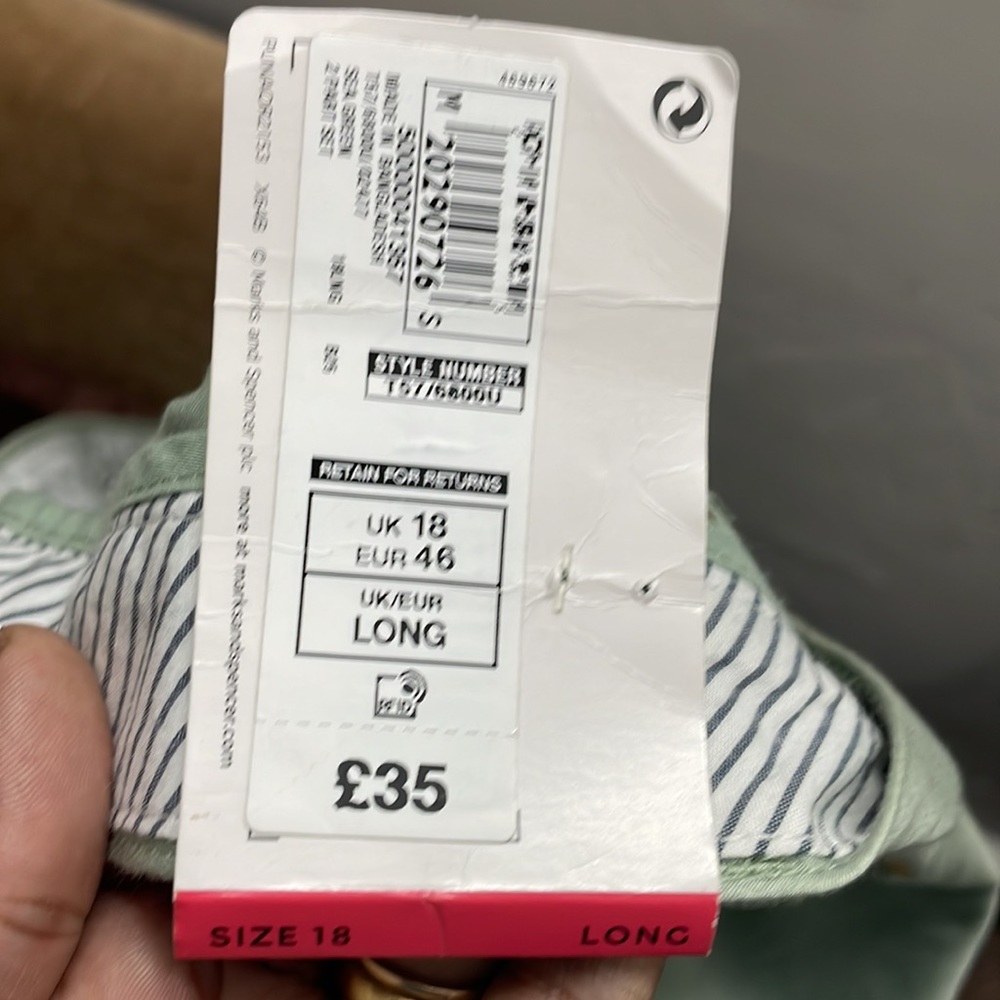Brand new UK -18 women M&S trouser - Picture 2 of 9